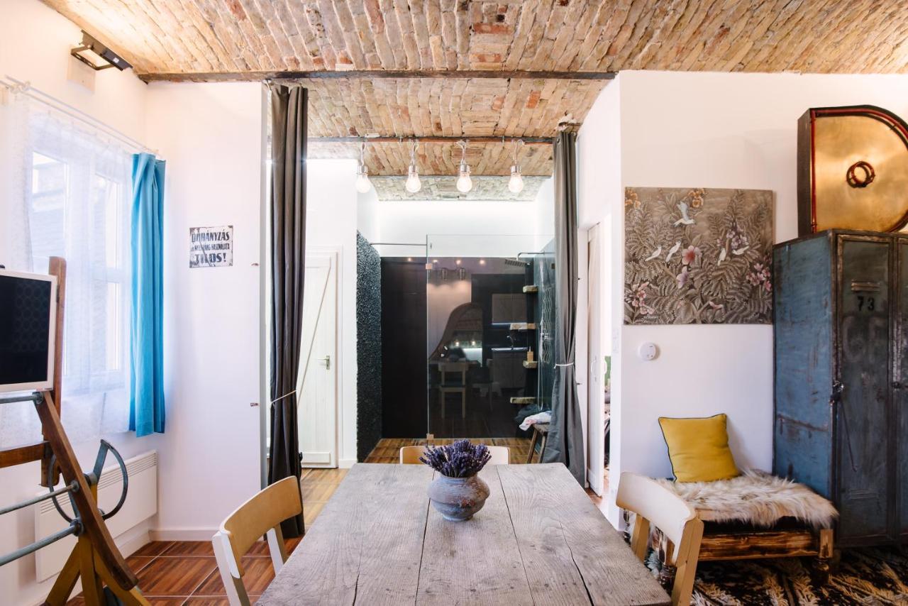 The Nest In Downtown Budapest Exterior photo